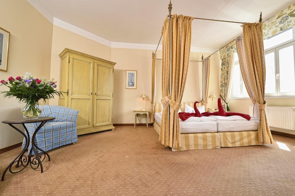 Hotel Graf Von Mansfeld Lutherstadt Eisleben Ngoại thất bức ảnh